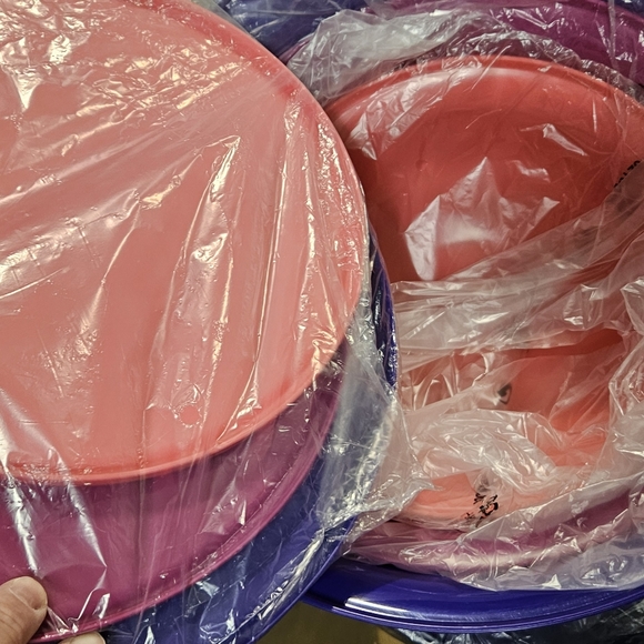 Tupperware 3pc aloha - Picture 2 of 2